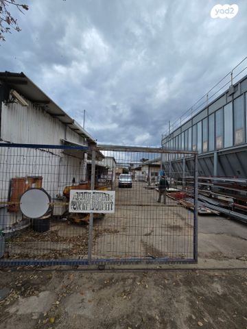 מחסנים, רגבה, רגבה