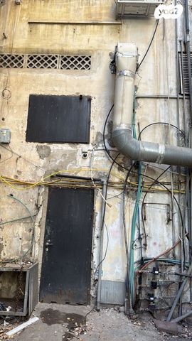 חנויות/ שטח מסחרי, אבן גבירול 164, הצפון החדש - כיכר המדינה, תל אביב יפו