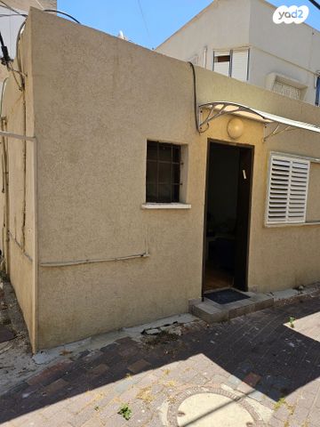 קליניקות, דרך עכו חיפה, מוצקין הותיקה, קרית מוצקין