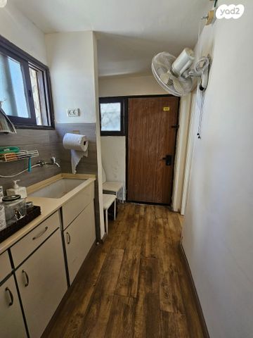 קליניקות, דרך עכו חיפה, מוצקין הותיקה, קרית מוצקין