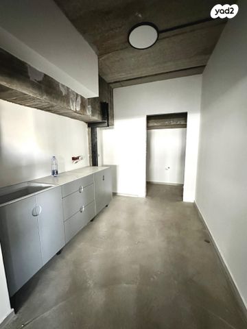 משרדים, הגפן, פ"ז, קרית גת