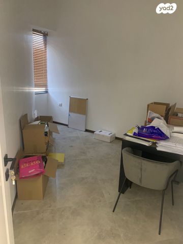 משרדים, הגדוד העברי 5, הקריה מע"ר, אשדוד