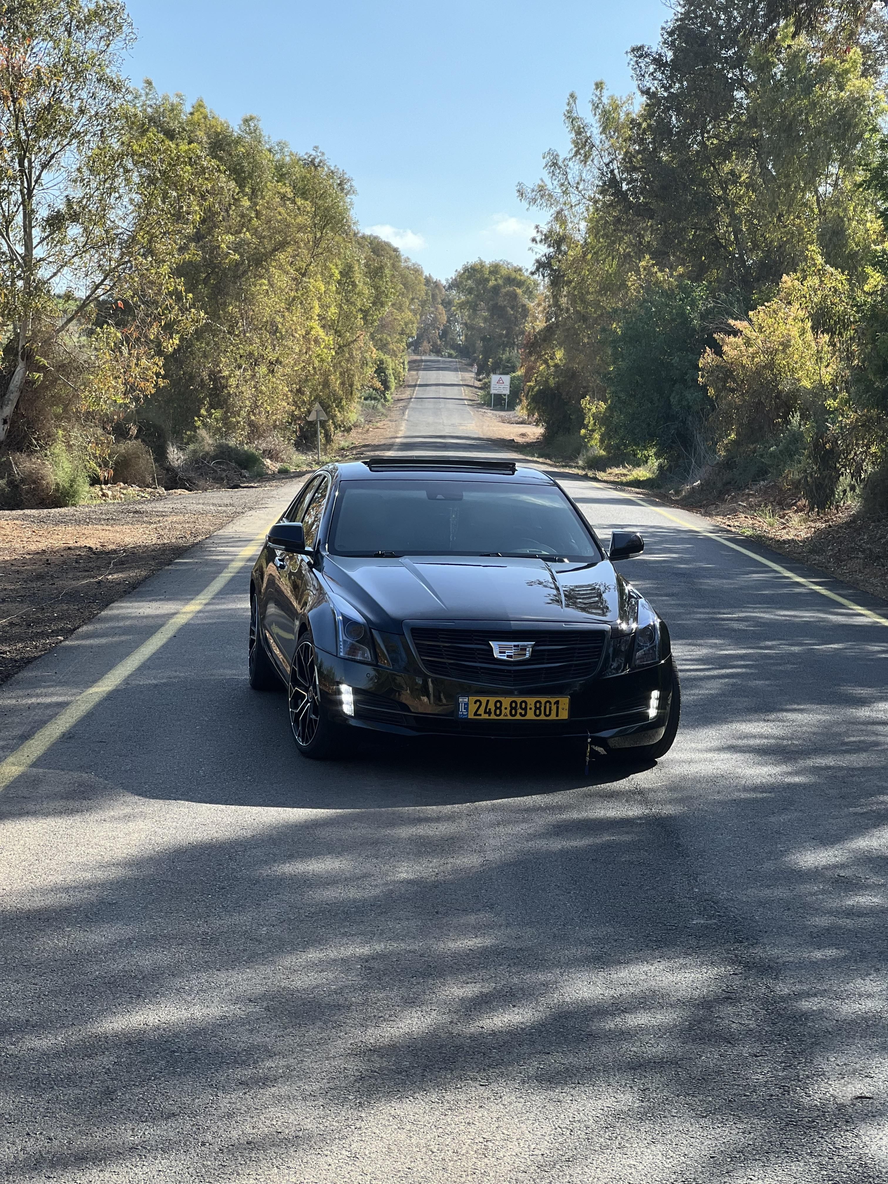 מודעת רכב קאדילק ATS