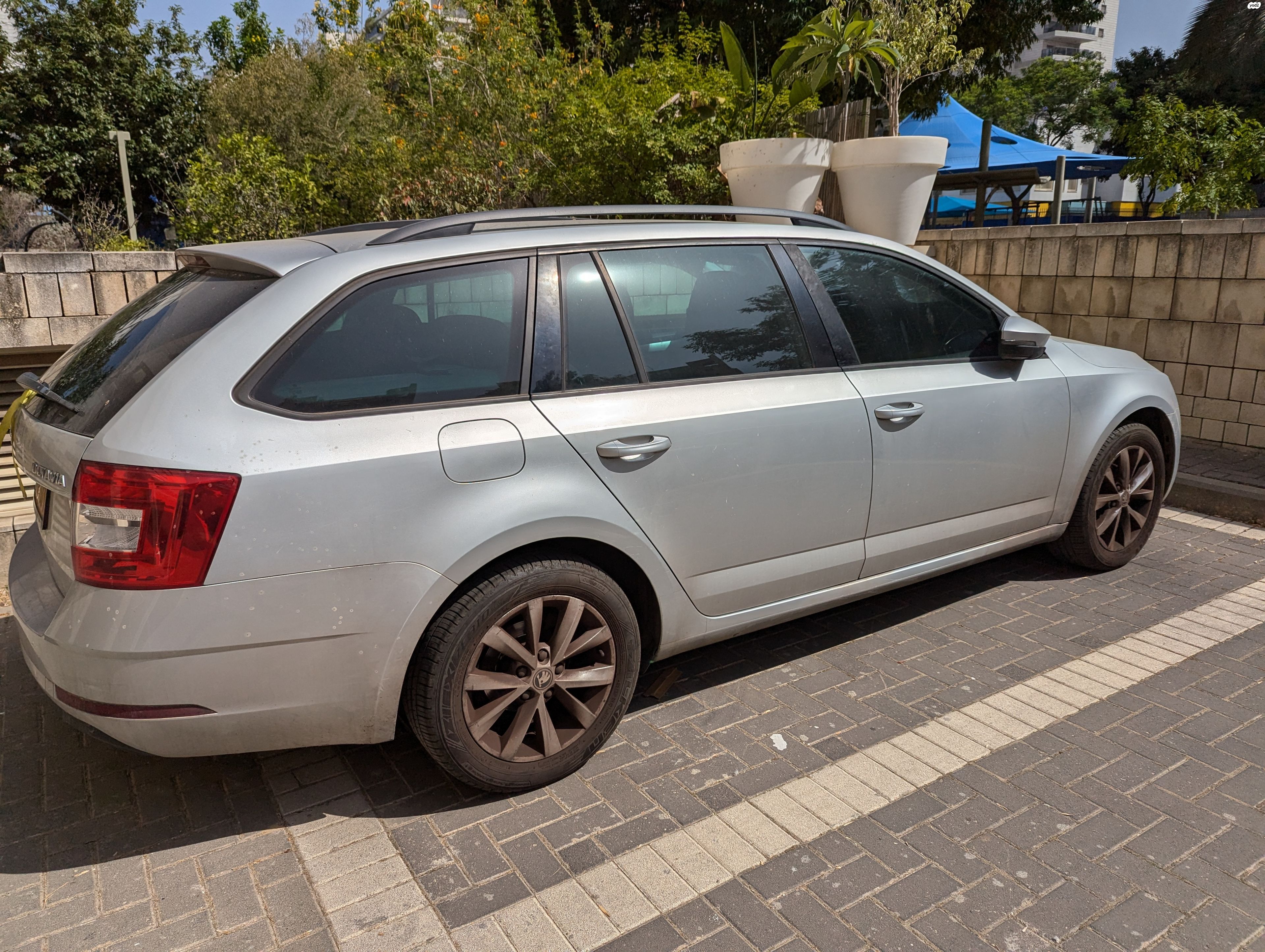 מודעת רכב סקודה אוקטביה