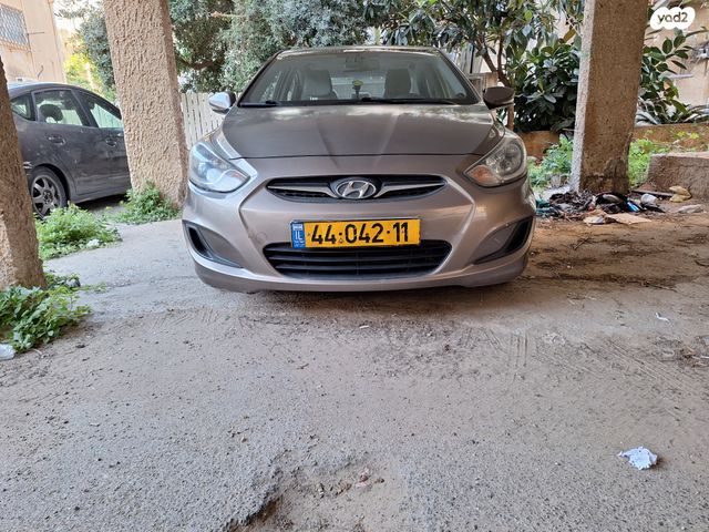 יונדאי אקסנט i25