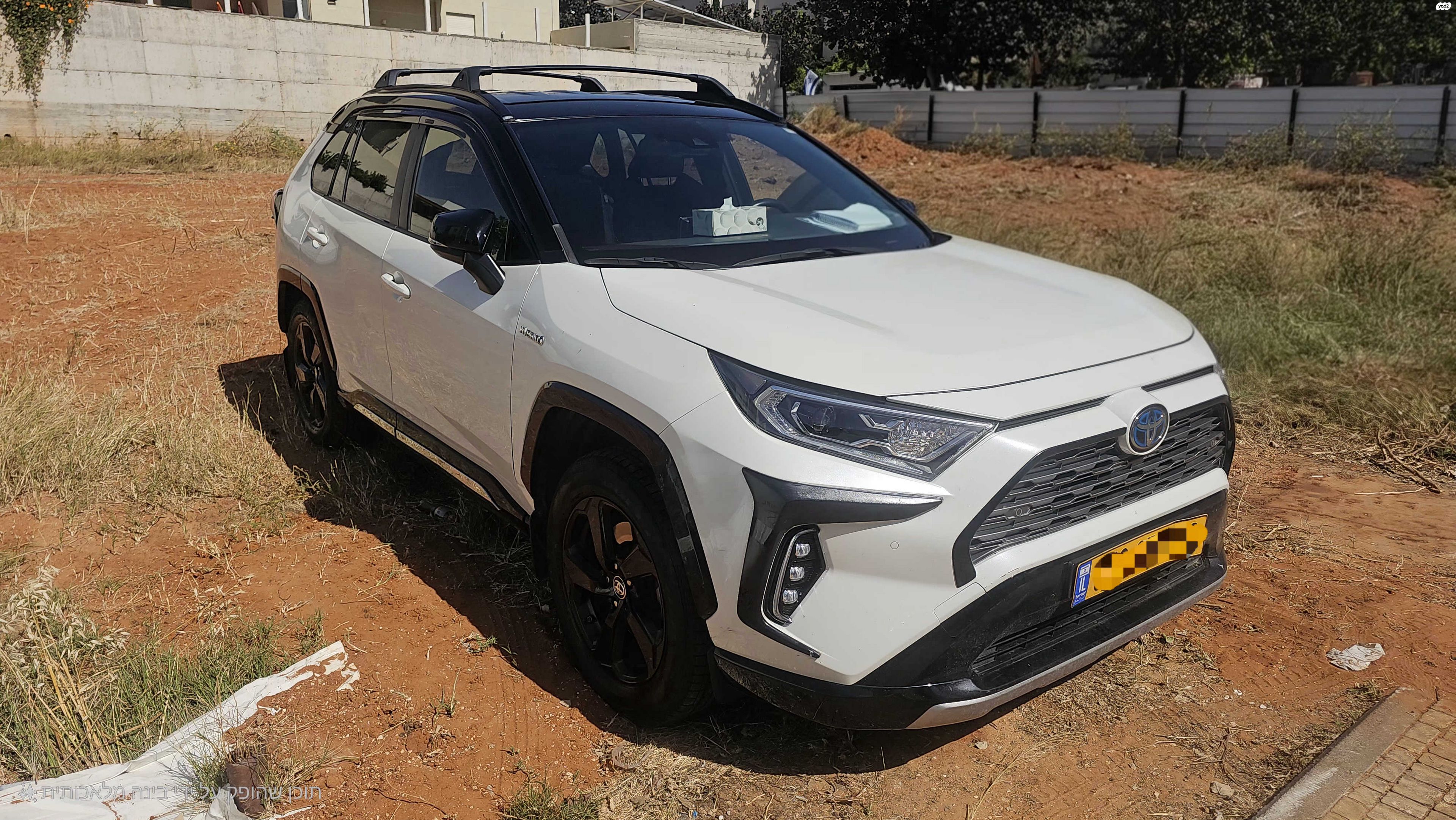 מודעת רכב טויוטה RAV4