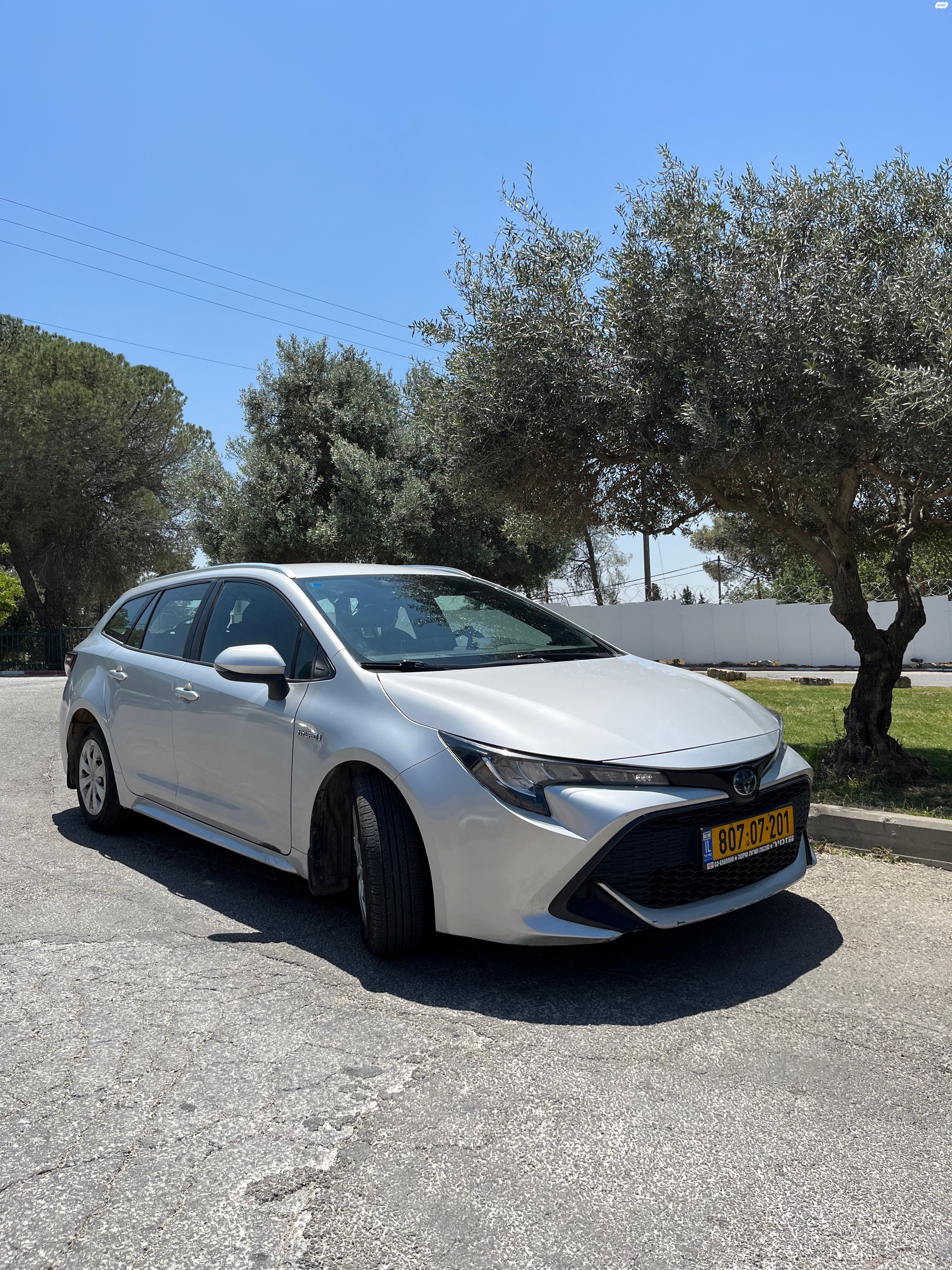 מודעת רכב טויוטה RAV4