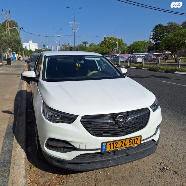 מודעת רכב אופל גרנדלנד
