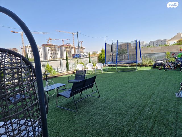 דירת גן, מרים הנביאה 23, פסגות אפק, ראש העין