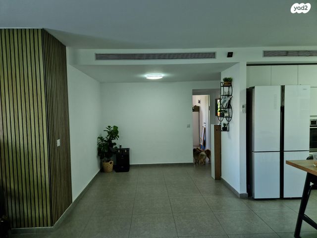 דירת גן, מרים הנביאה 23, פסגות אפק, ראש העין