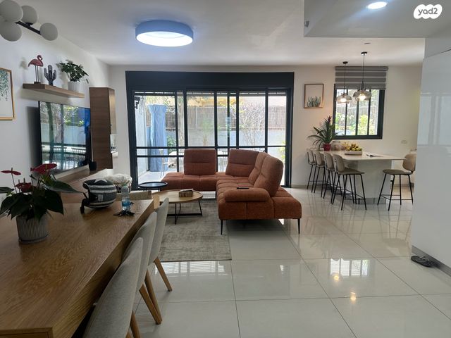 נאות הפרחים