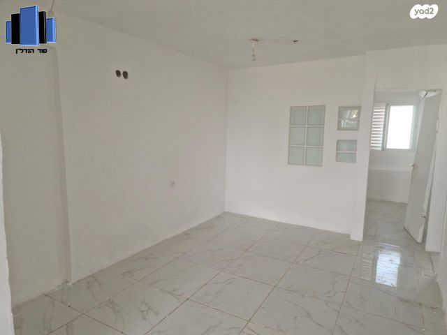 יצחק בן צבי 68