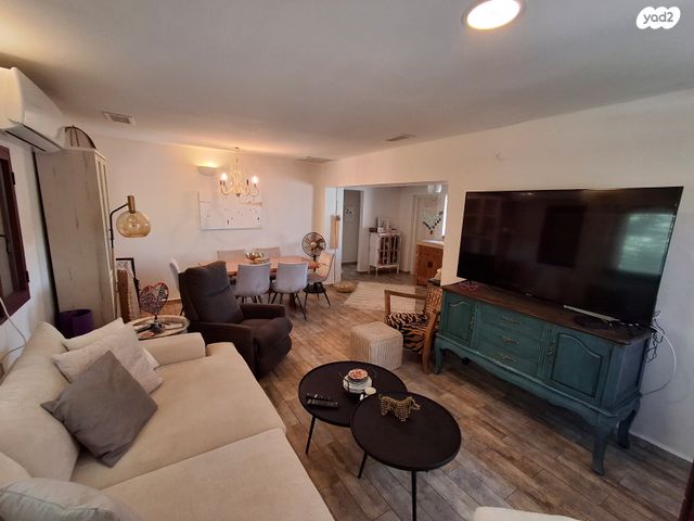 בית פרטי/ קוטג', שאר ישוב