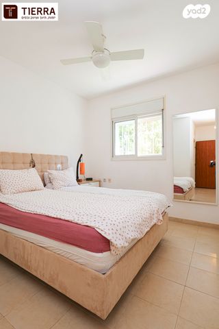 דירת גן, צורן, קדימה צורן