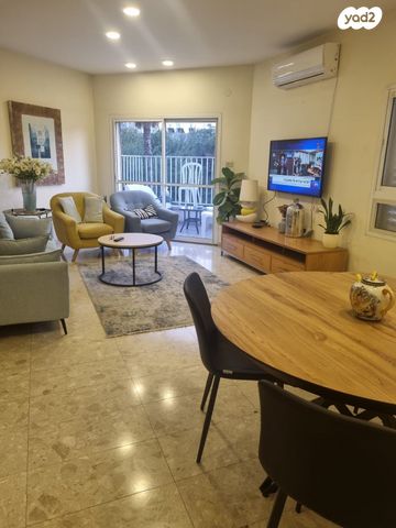 יעקב פנחסי 12