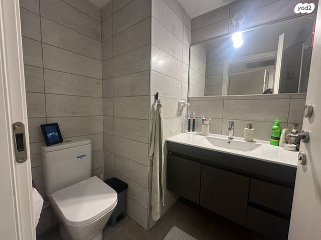 דירת גן, החלוצים, תל אביב יפו