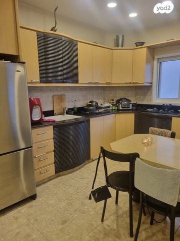 דירה, יעקב פנחסי 12, עין גנים, פתח תקווה