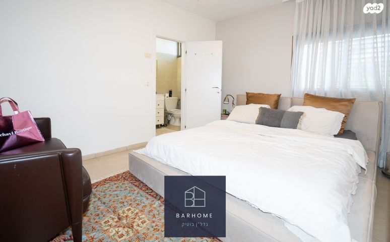 דירת גן, פנחס רוזן 36, הרצליה ב', הרצליה