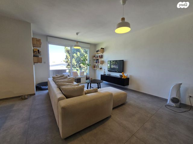 דירה, אלברט איינשטיין 49, אחוזה, חיפה