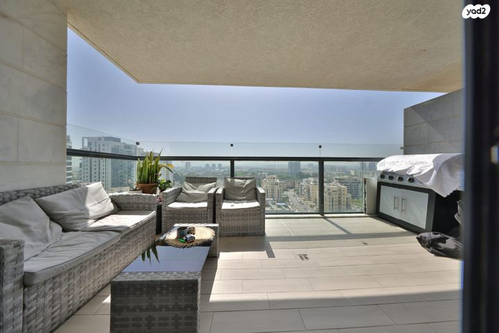 דירה, עפרה חזה 6, משכנות האומנים, קרית מוצקין