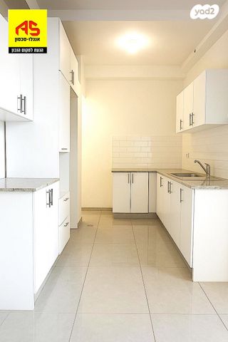 דירה, מרדכי אנילביץ', קרית ויצמן, רעננה