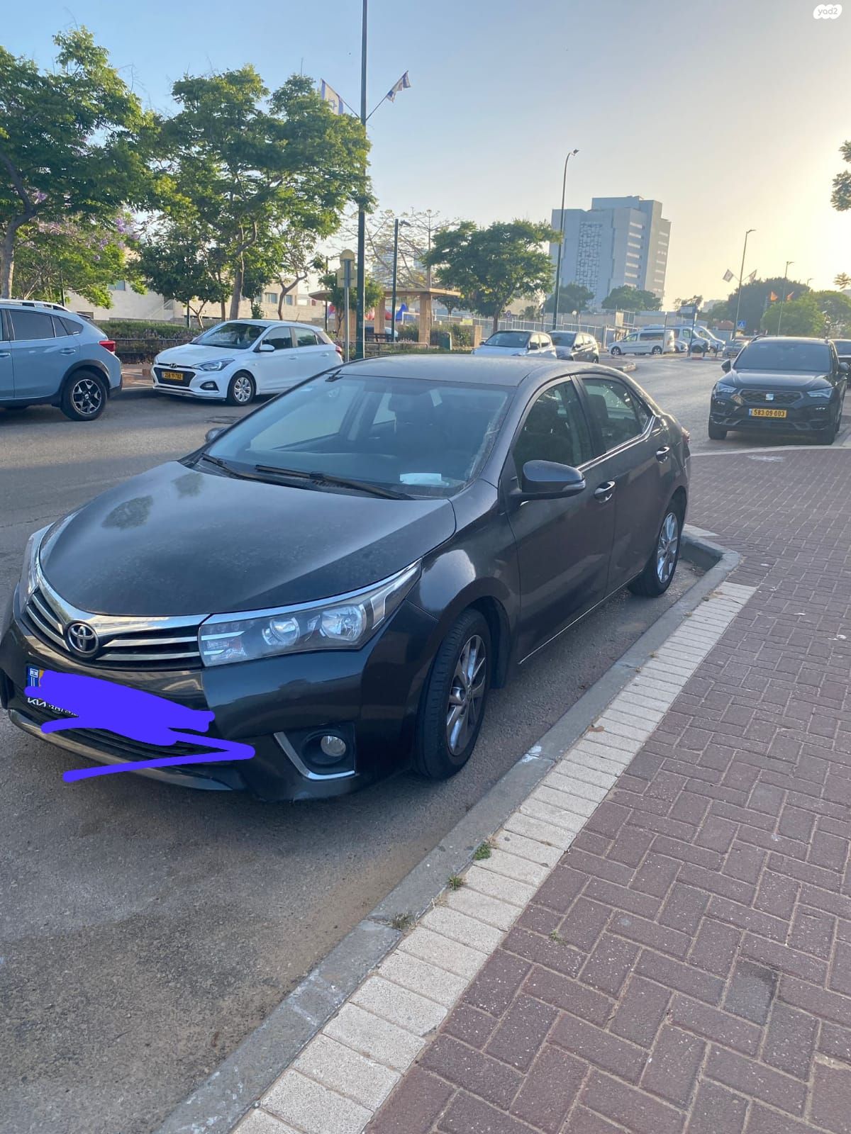 מודעת רכב טויוטה קורולה