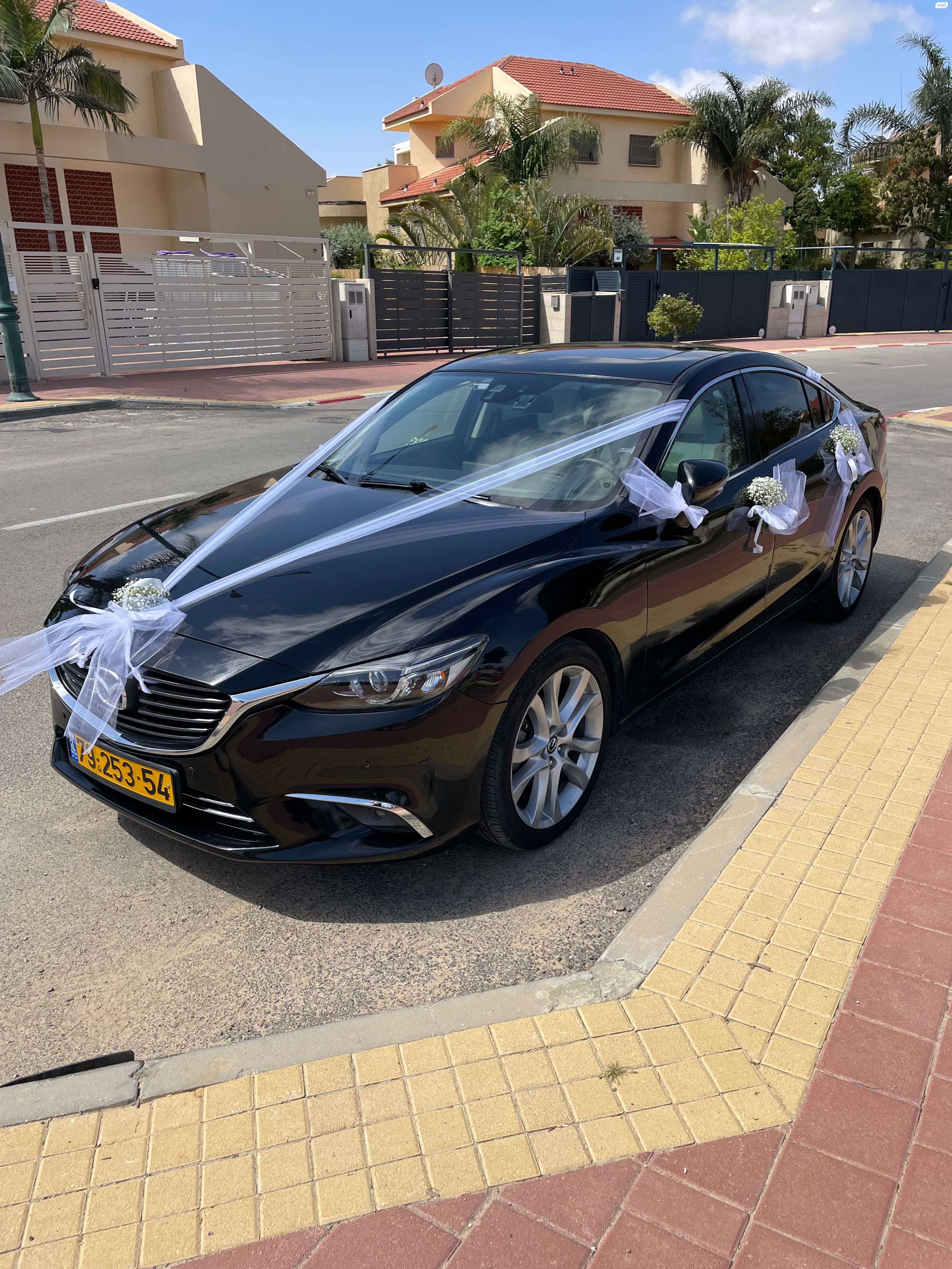 מודעת רכב מאזדה 6