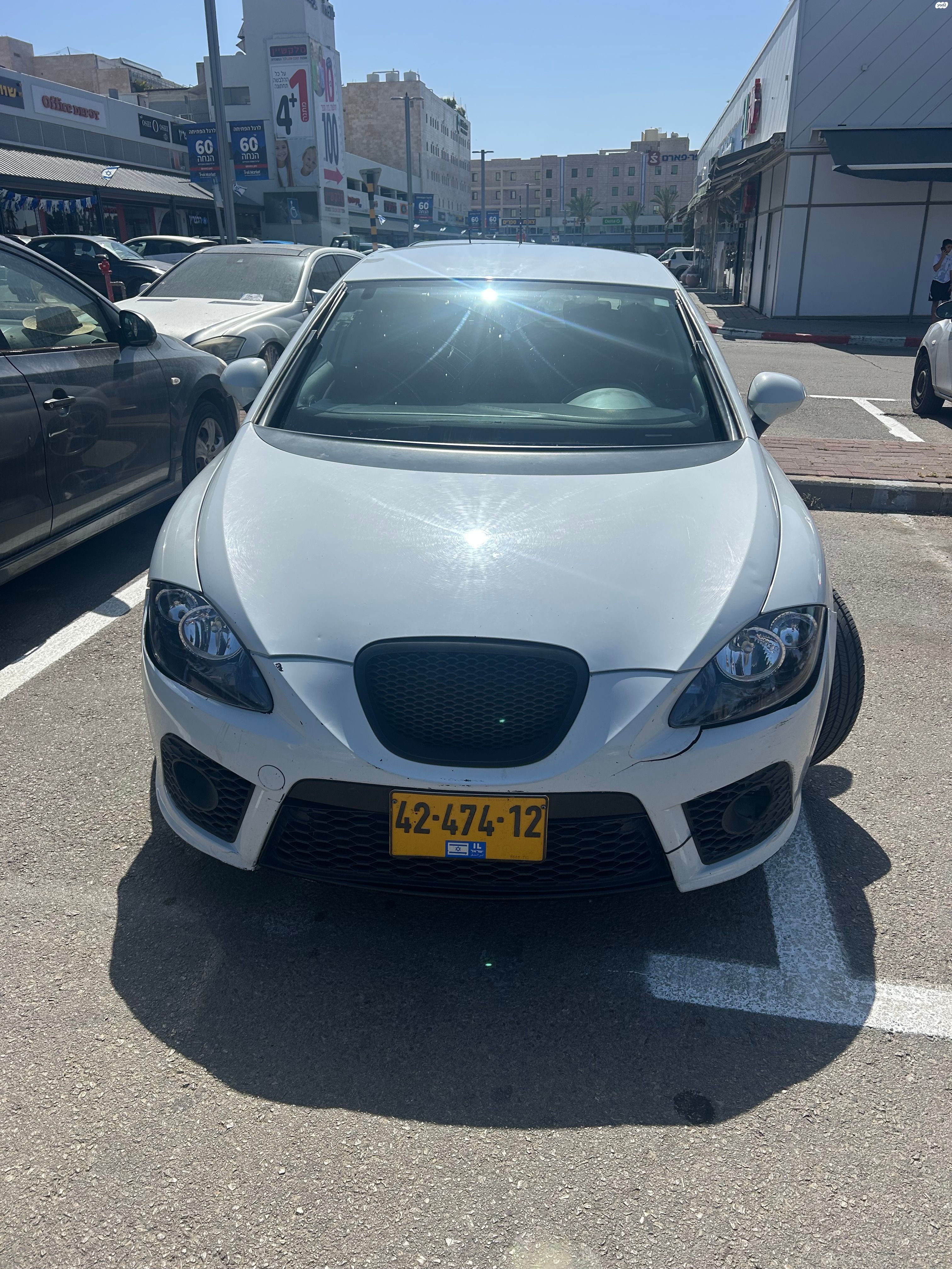 מודעת רכב סיאט לאון