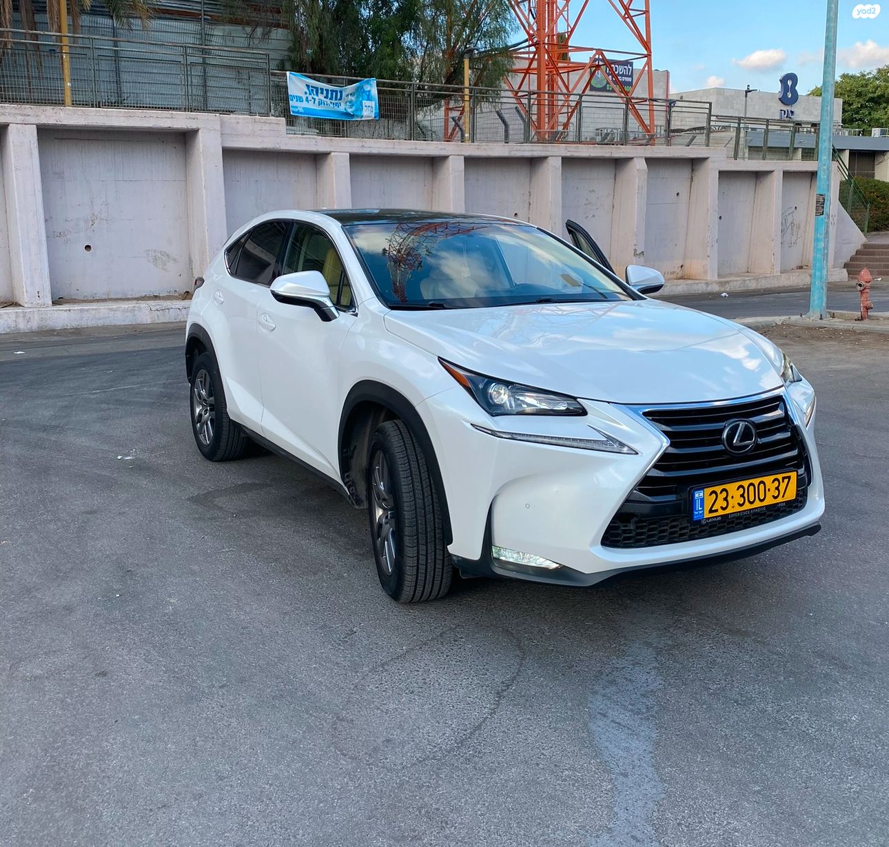 מודעת רכב לקסוס NX