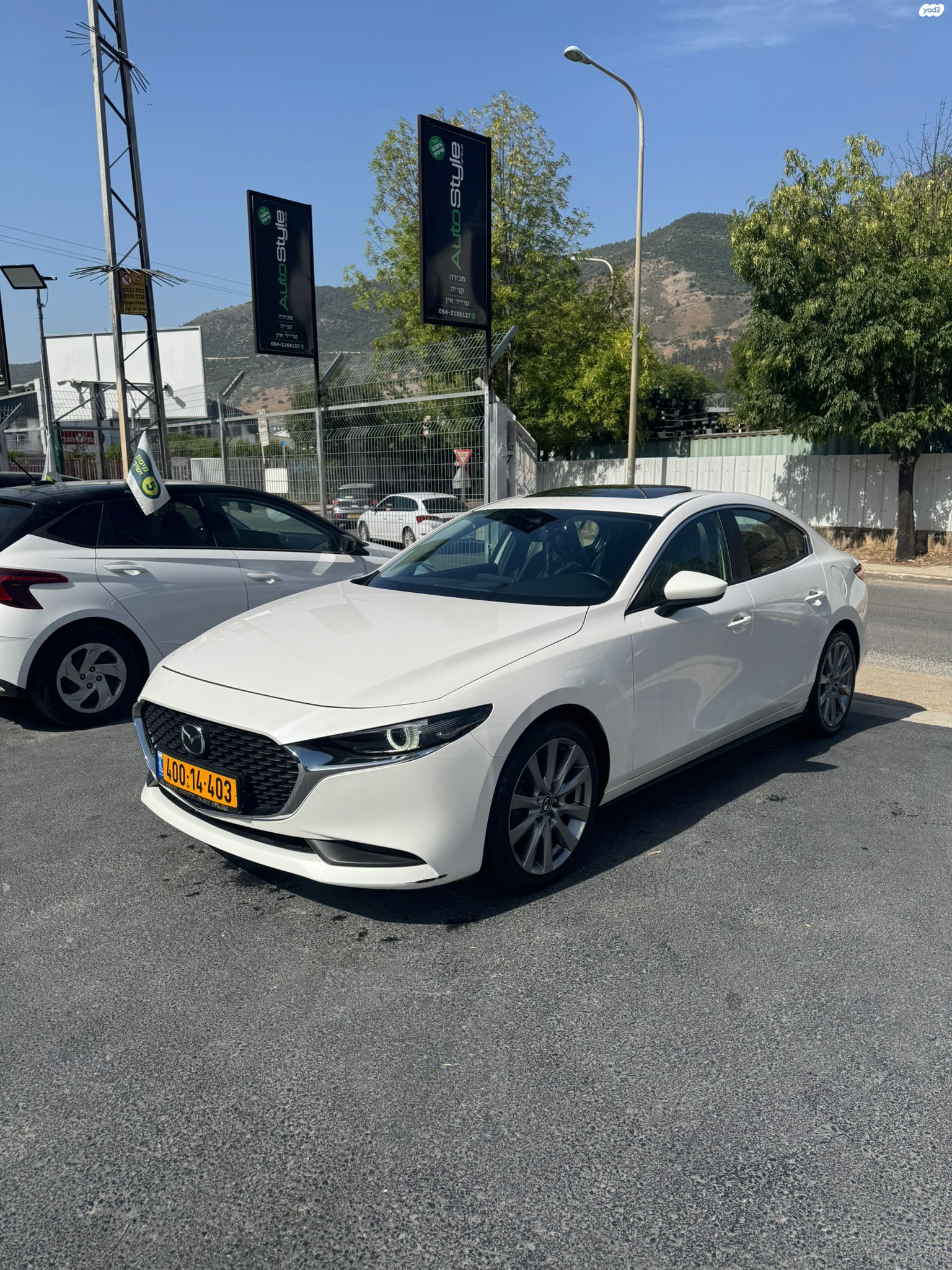 מודעת רכב מאזדה 3