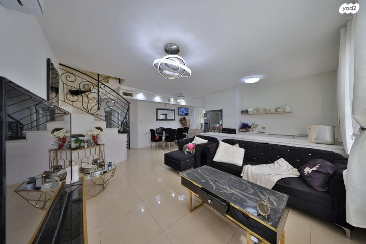 גג/ פנטהאוז, אלכסנדר זייד, קרית חיים מזרחית, חיפה