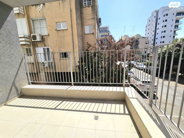 דירה, נווה יעקב 7, נגבה, רמת גן