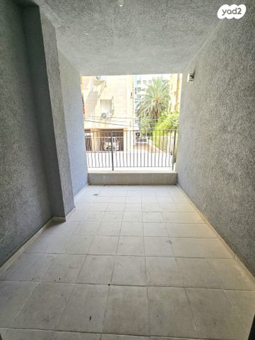 דירה, נווה יעקב 7, נגבה, רמת גן