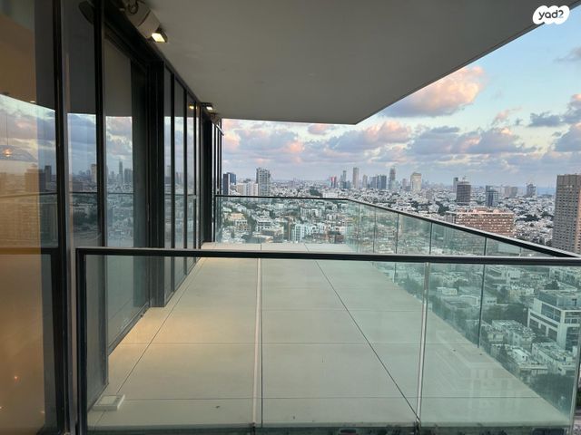 הצפון החדש - כיכר המדינה