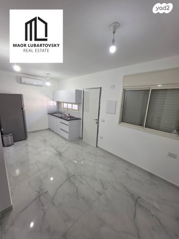 בית פרטי/ קוטג', שעריה, פתח תקווה