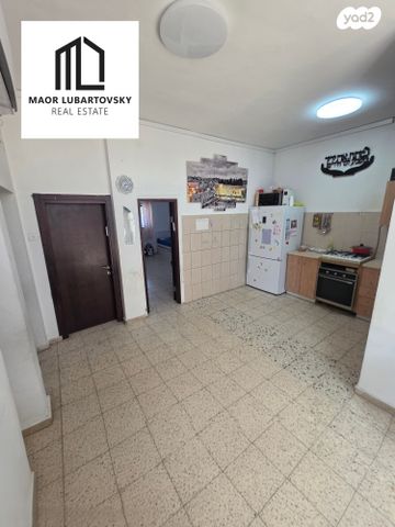 בית פרטי/ קוטג', שעריה, פתח תקווה