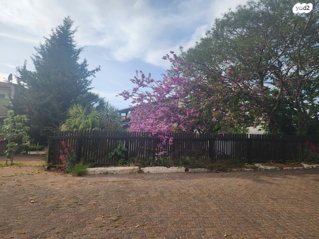 בית פרטי/ קוטג', כפר ורדים