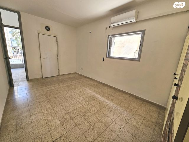 דירה, נווה יעקב 7, נגבה, רמת גן