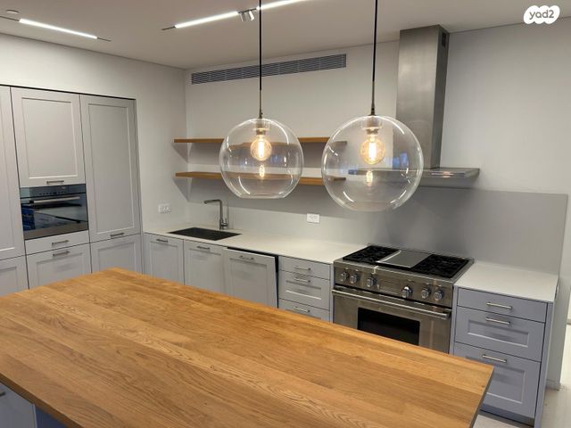 דירה, הצפון החדש - כיכר המדינה, תל אביב יפו