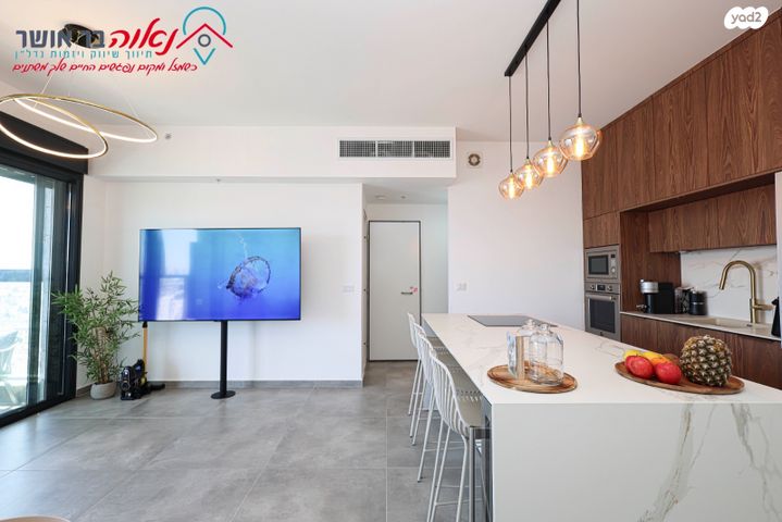 דירה, סוקולוב 12, רוטשילד עצמאות, בת ים