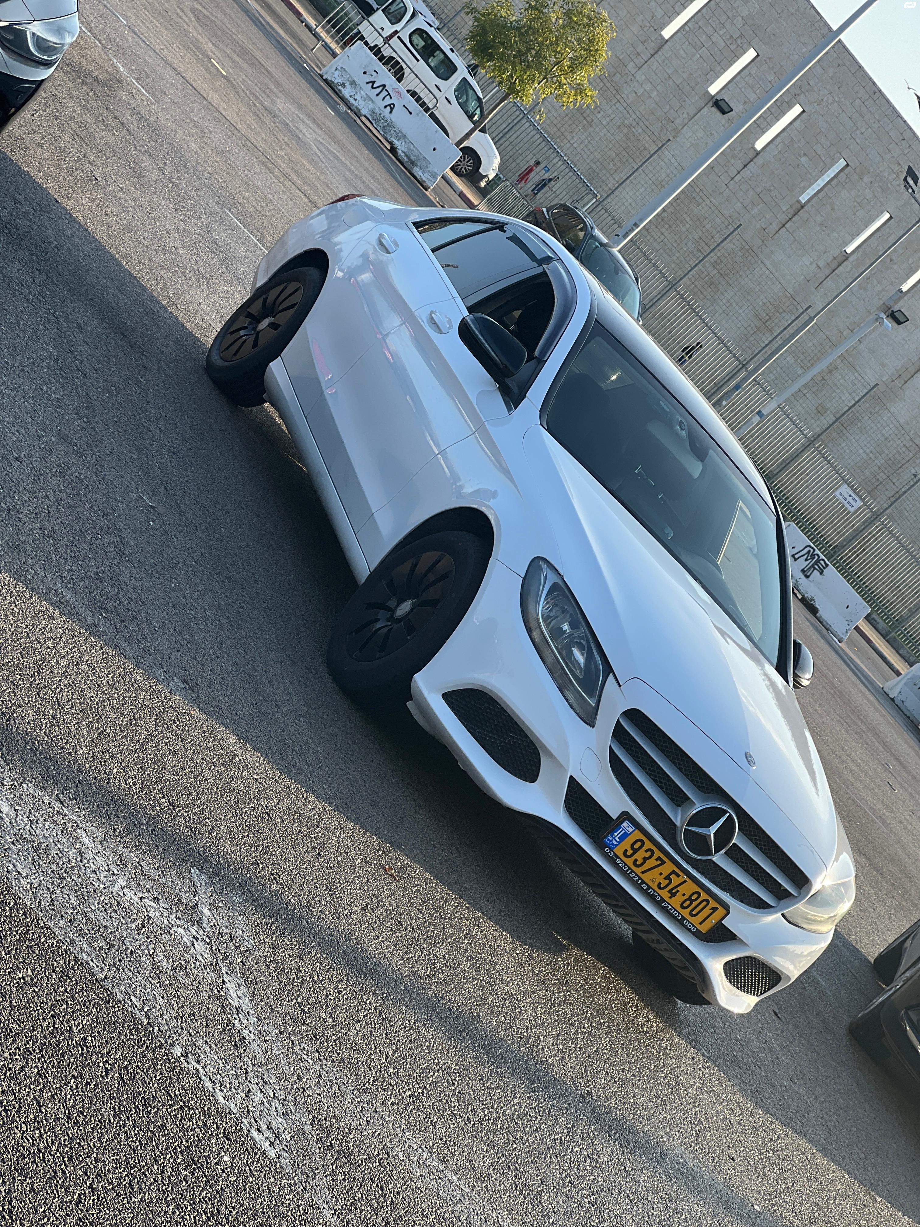 מודעת רכב מרצדס-בנץ C-class