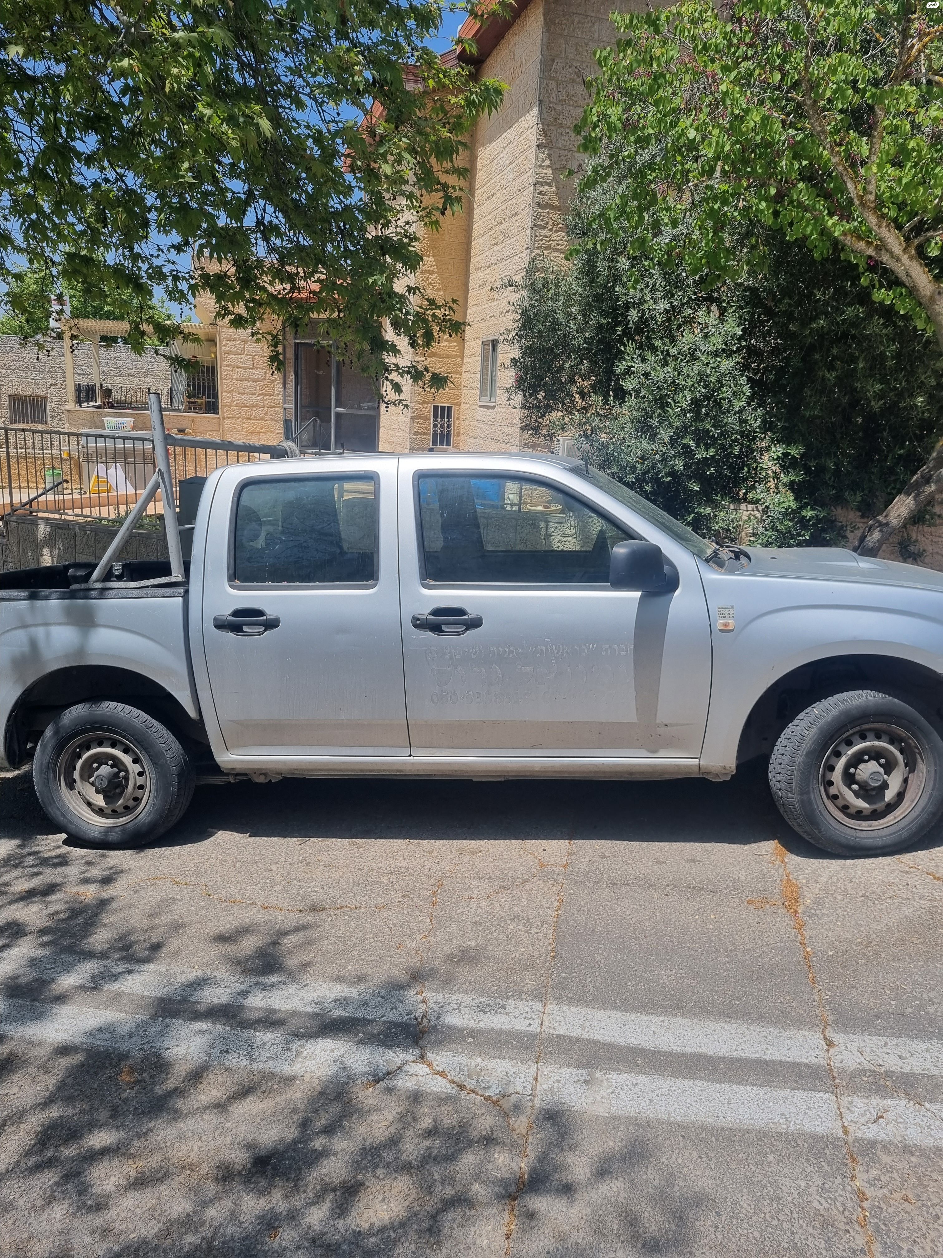 מודעת רכב איסוזו די-מקס