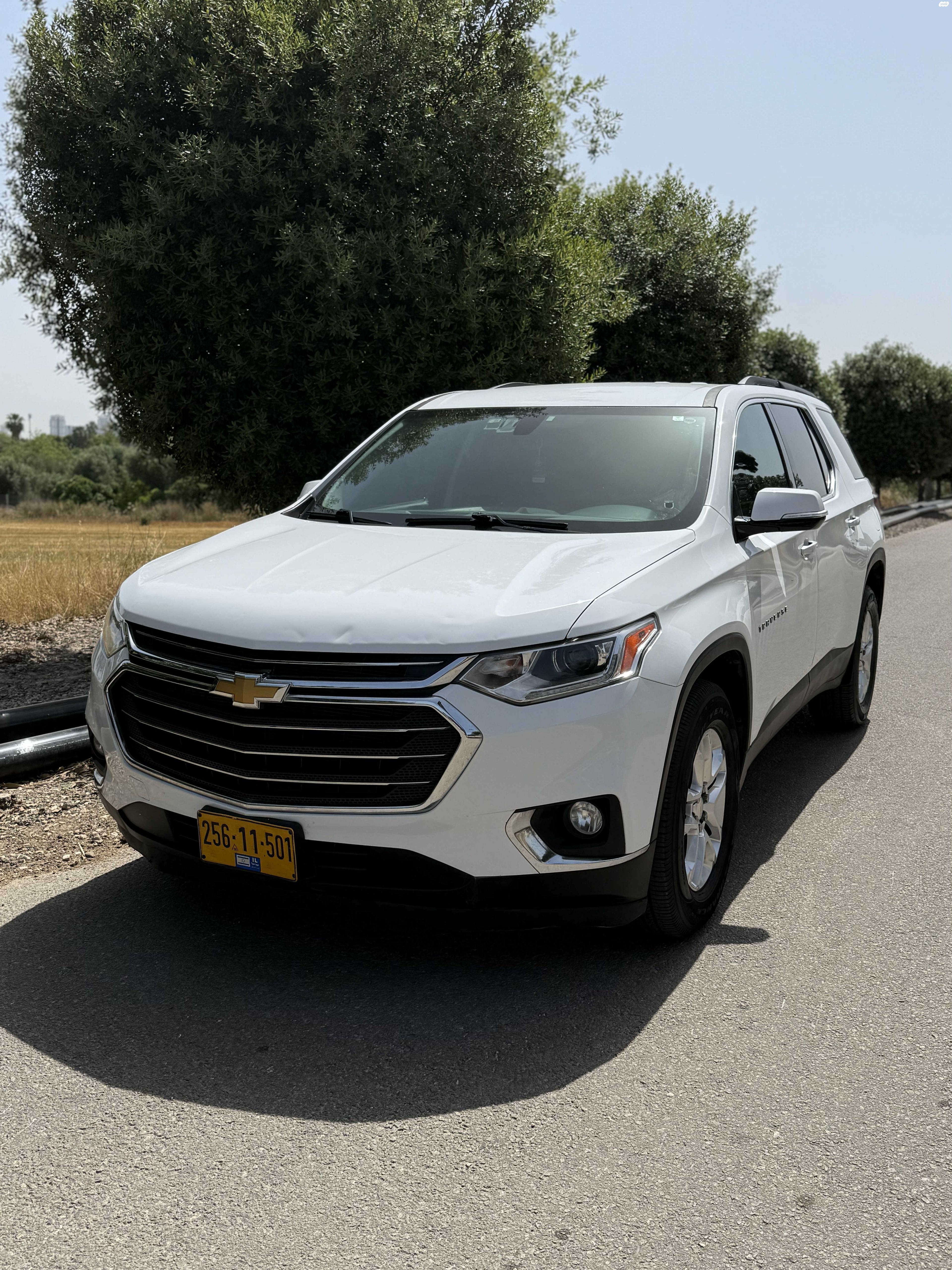 מודעת רכב שברולט טראוורס