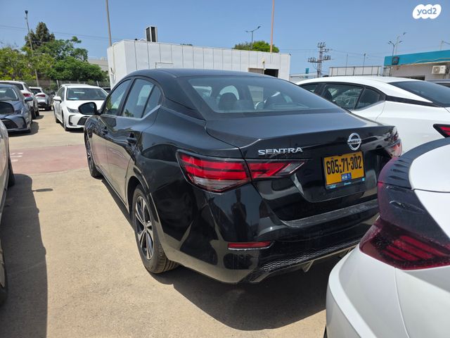 ניסאן סנטרה