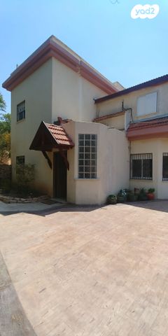 בית פרטי/ קוטג', אדרת