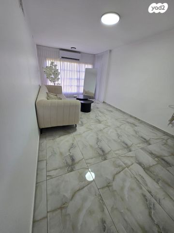 דירה, דרך המשחררים 40, שכונה ב', באר שבע