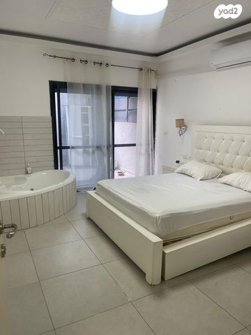 בית פרטי/ קוטג', הברושים, חוסן