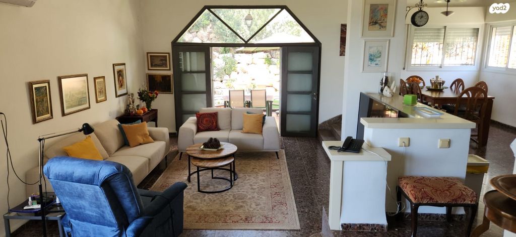 דו משפחתי, שארית הפליטה, הוד הכרמל, דניה, חיפה