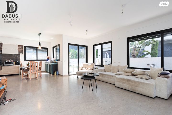 דו משפחתי, שרונה, כפר יונה