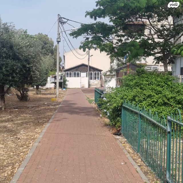 דירה, אור עקיבא